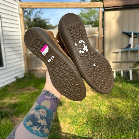 Munro Scout Tobacco Suede Ruched‎ Water Resistant Comfort Bootie size 5.5 - Picture 9 of 10